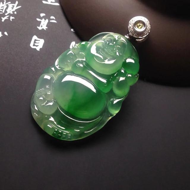 翡翠|雨过天晴见彩虹，晴水翡翠原来如此之美！