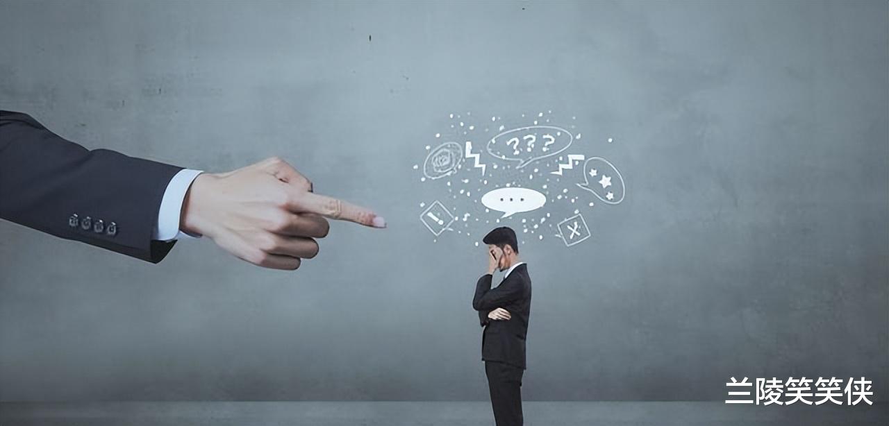 招聘|老板为什么喜欢让员工背讲话?缺少自信,就会不停在小事上胡折腾