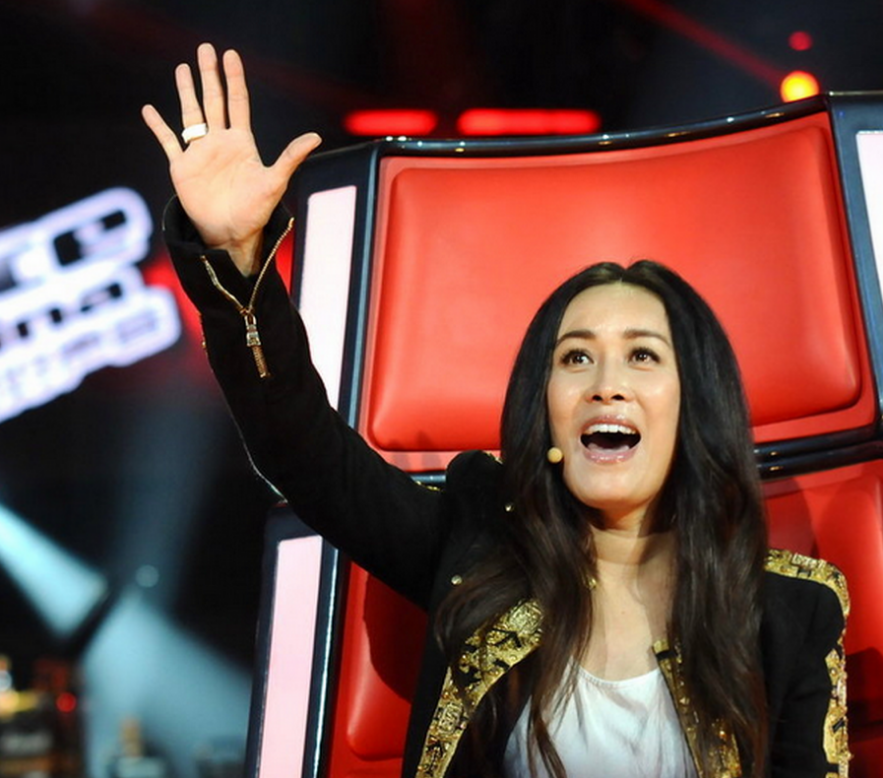 好家伙！2023《好声音》刚开播就被骂到关评论，导师出场费被曝光