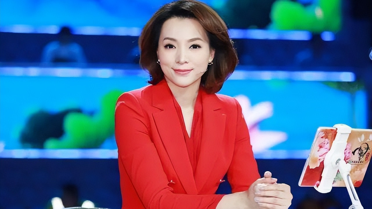 央视|大瓜！央视又一综艺节目遭停播！主持人主动辞职引热议