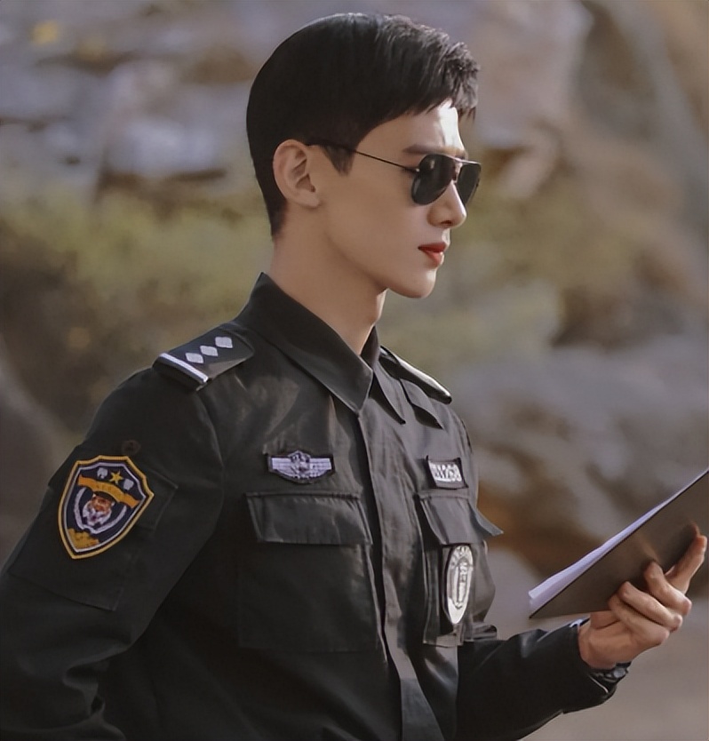 《难哄》筹拍!男主人选是白敬亭也就算了,但看到女主我心情复杂