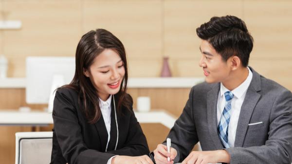 找工作的背景调查，哪2个方面的造假最容易被识破？