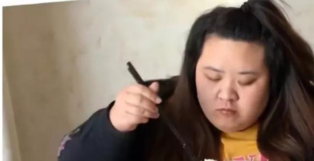 王昭君 网红王昭君减肥逆袭之路，一句“我要渣男后悔”，一年减掉306斤