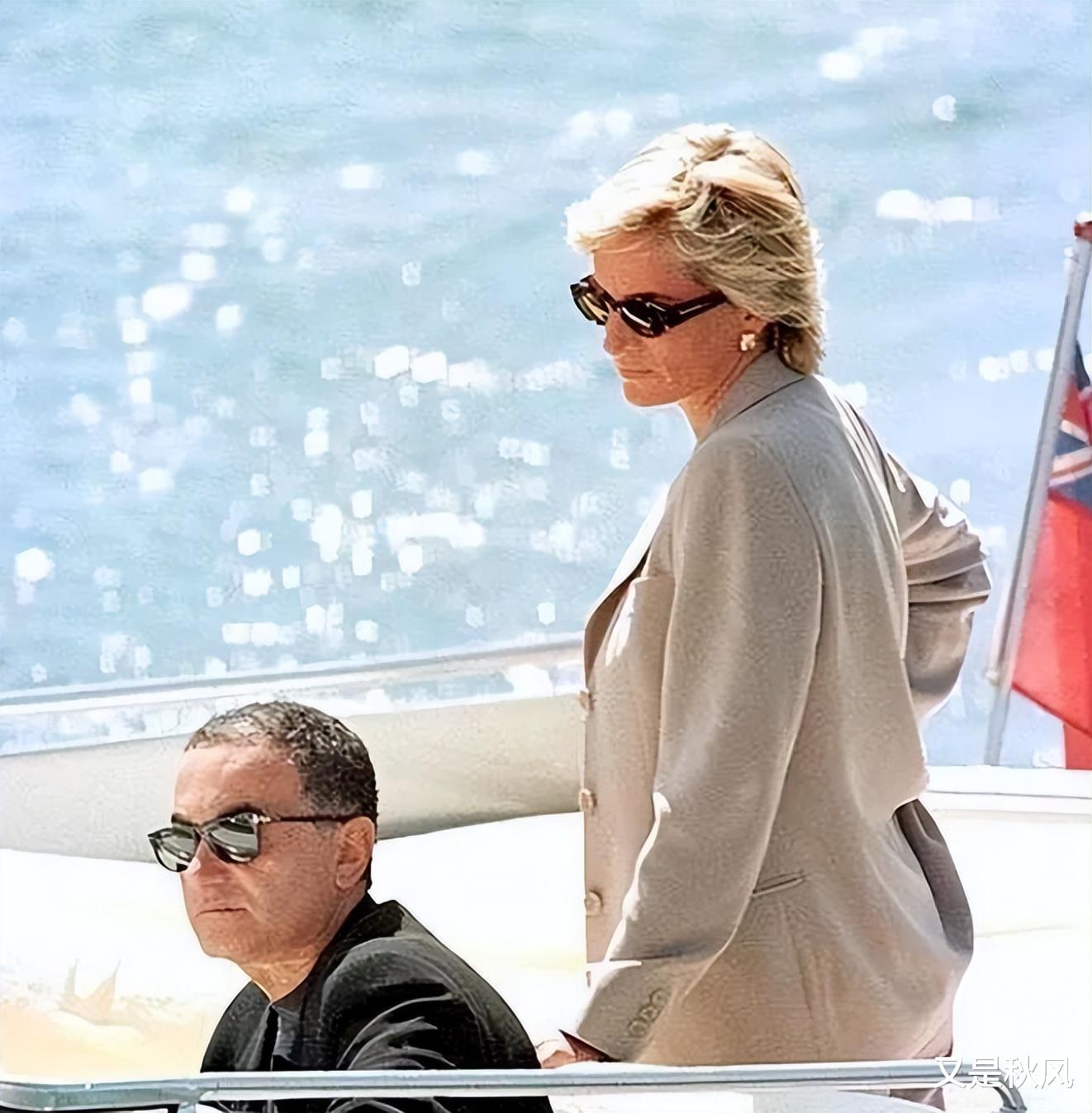 26年前,戴安娜和最爱她的情人在地中海亲吻,不久后却魂断巴黎