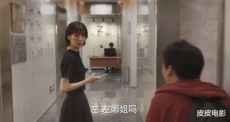 律师|开播拿下3个收视冠军，央视这副牌，打出四个二，国剧出爆款了