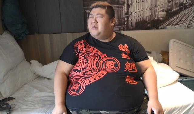 医生 网红胖猴花500万减重失败,体重飙升到600斤,医生感叹表示救不了