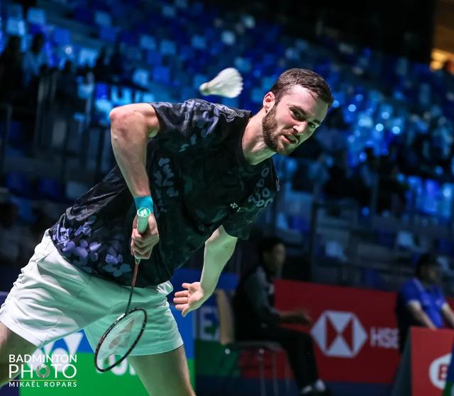 国羽队医出诊:缓解肩部不适,适当的休息与保护至关重要