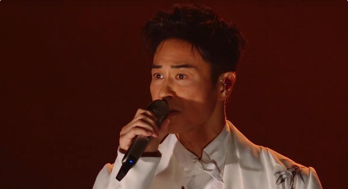 一个人拖垮整个舞台,《披哥3》4位败笔哥哥,让人看着真难受