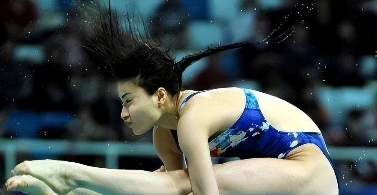 爆！灾区捐款第一名曝光，低调捐款7000万，流量明星傻眼了！