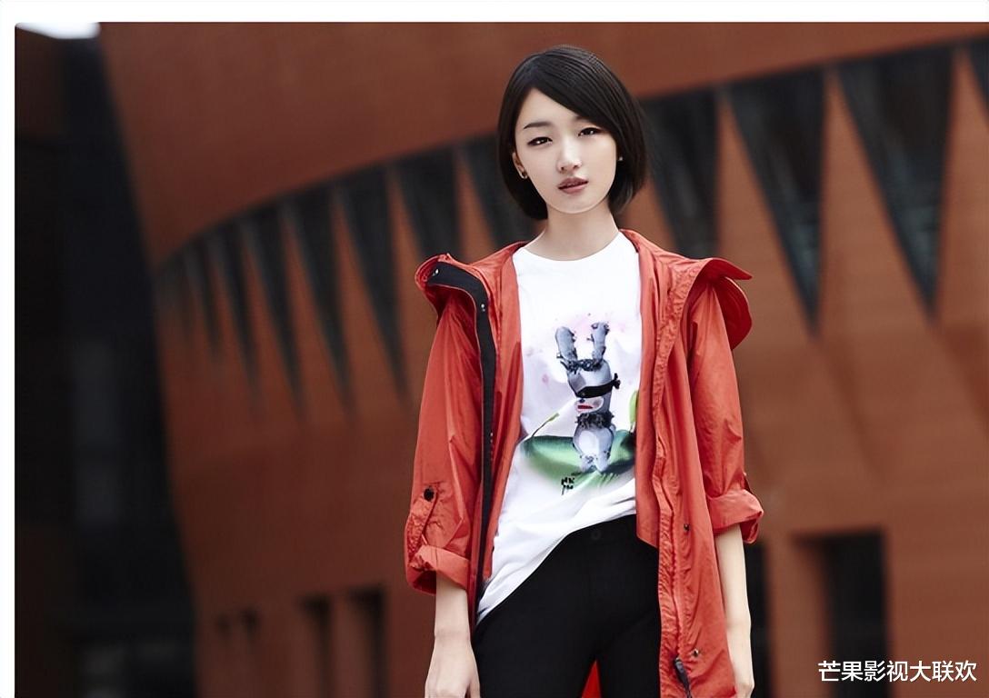 明明长得“一言难尽”,却红得“一塌糊涂”,这3位女明星凭什么?