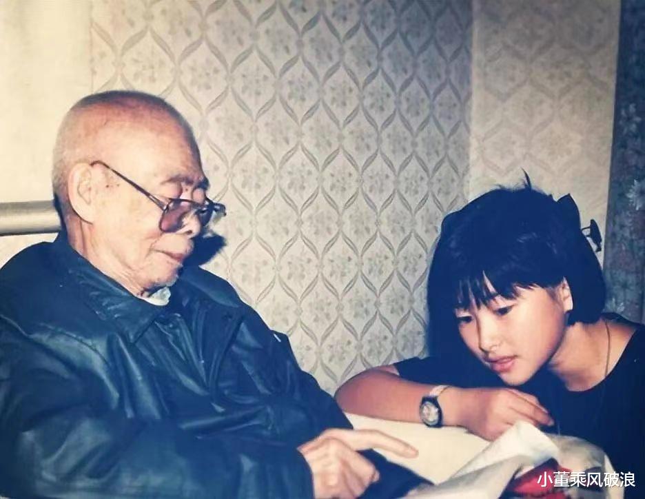 “全球女神”，终于在37岁嫁人了，婚礼上都是爱情的样子