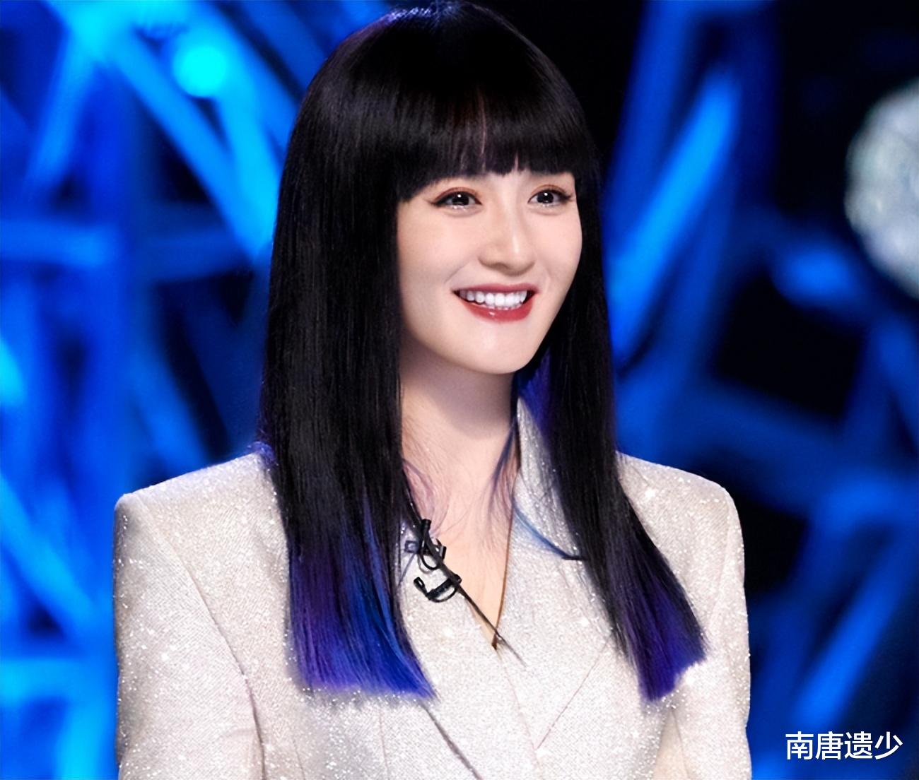 徐怀钰|《浪姐4》一公录完,谢娜组全员晋级,徐怀钰跳舞放炮,5人被淘汰