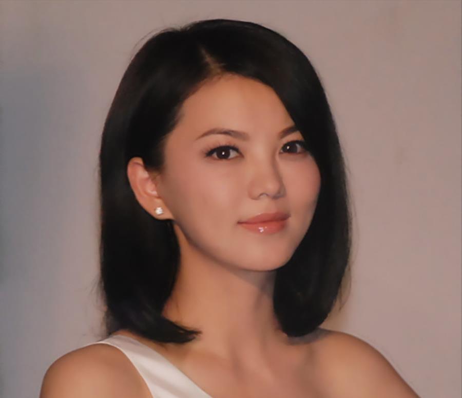 据传李湘身家已达到五千亿？细看她资产来源，一切又都在情理之中