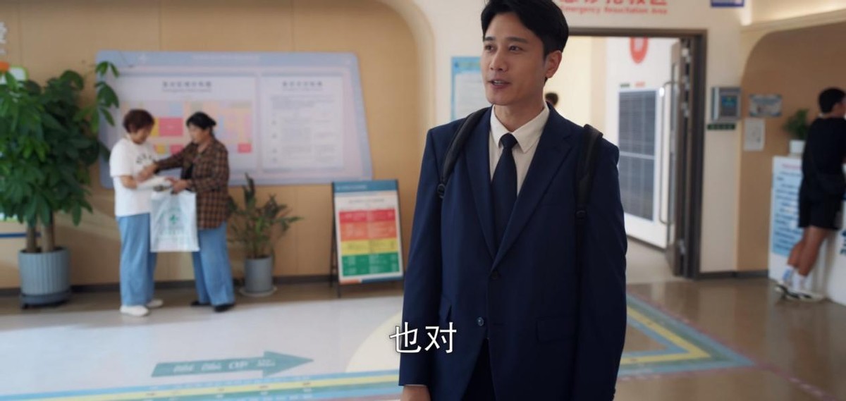 |仅播2集，就拿下收视第一，湖南台这部狠剧，牢牢抓住了我的眼球
