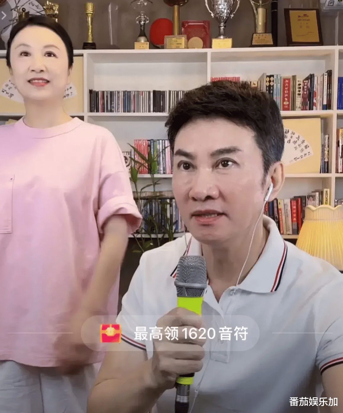 知名歌手江涛疑成医美“败笔”,网友惊呼认不出,满脸科技与狠活