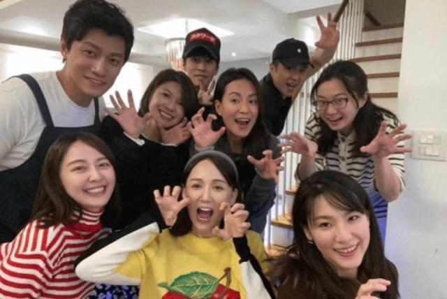 噩耗！35岁女星突然病逝，陈乔恩丈夫灵堂送别，团队7人有4人手术