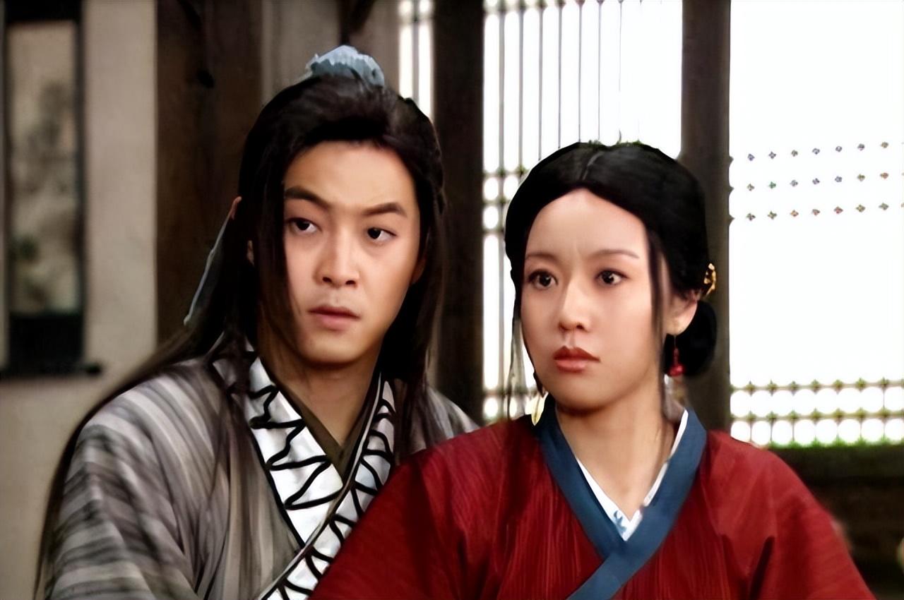 净身出户也要与闫妮离婚的邹伟,如今18年过去了,他后悔了吗?