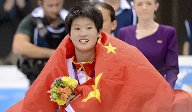 跳水皇后陈若琳,被舅舅抚养长大拿5枚奥运金牌,父母后悔想认亲