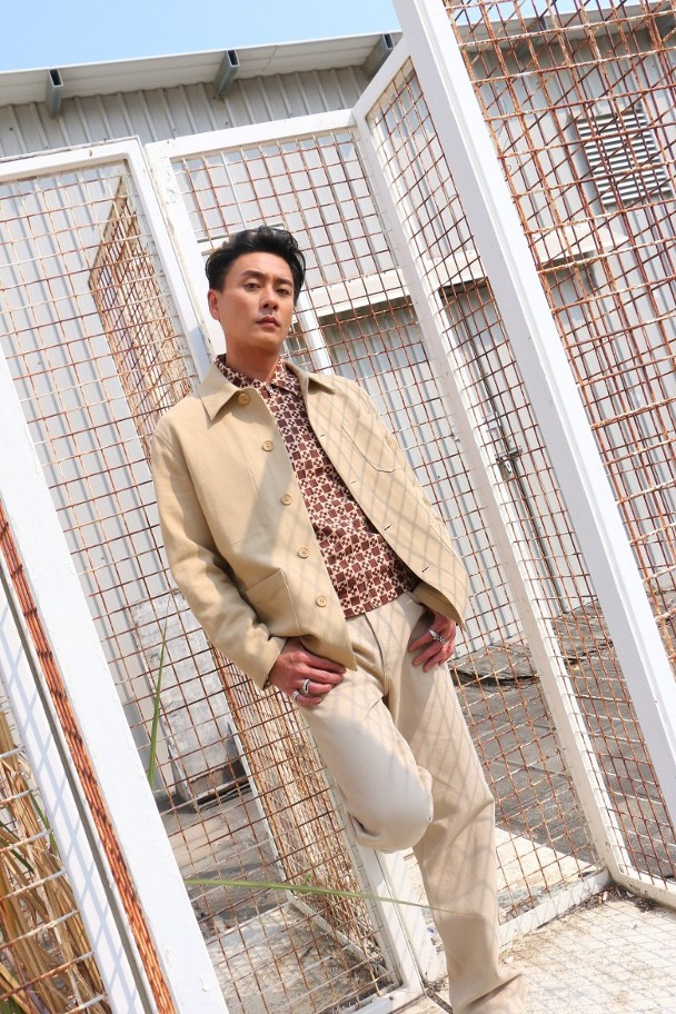 黄宗泽|黄宗泽王浩信搞“小圈子”　胡定欣被孤立幻想有朋友