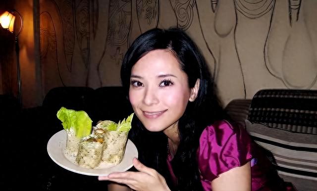 郭羡妮:我这辈子最正确的选择,就是在38岁高龄为农村小丈夫生子