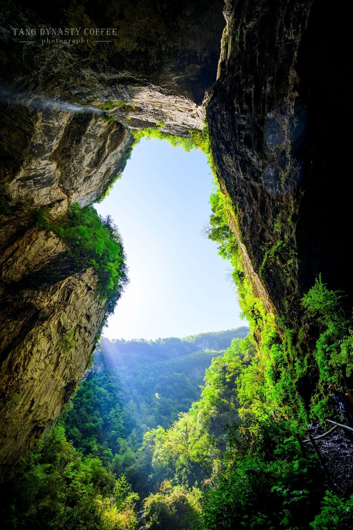 徒步|宁强地洞河天坑