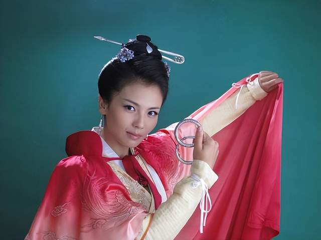 日本核污染水排放大海之后!演员刘涛评论区沦陷:妈祖,你还管不管?