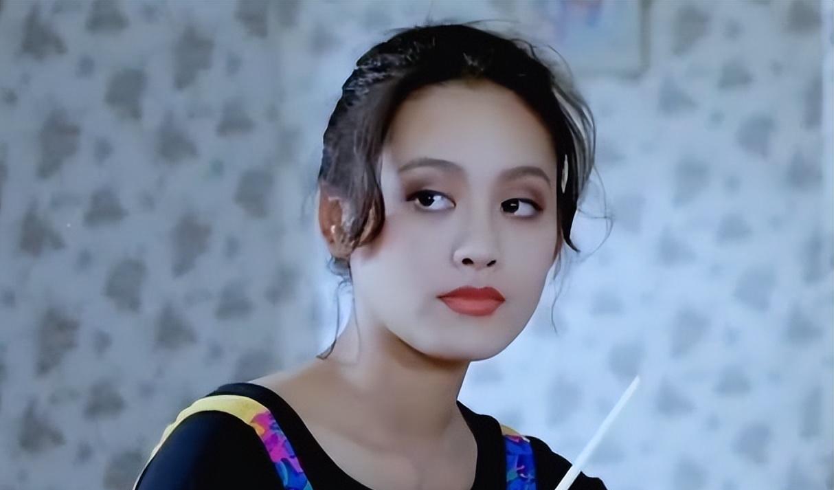 “野味情史”宁静：给姜文当小三，曾包养小鲜肉，离婚后男人不断！