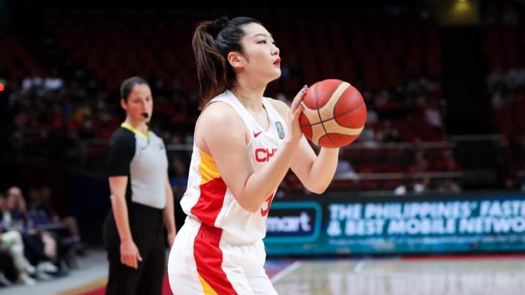 央视|邓某行政拘留5日！李梦事件“戏剧性”反转，央视、人民日报表态