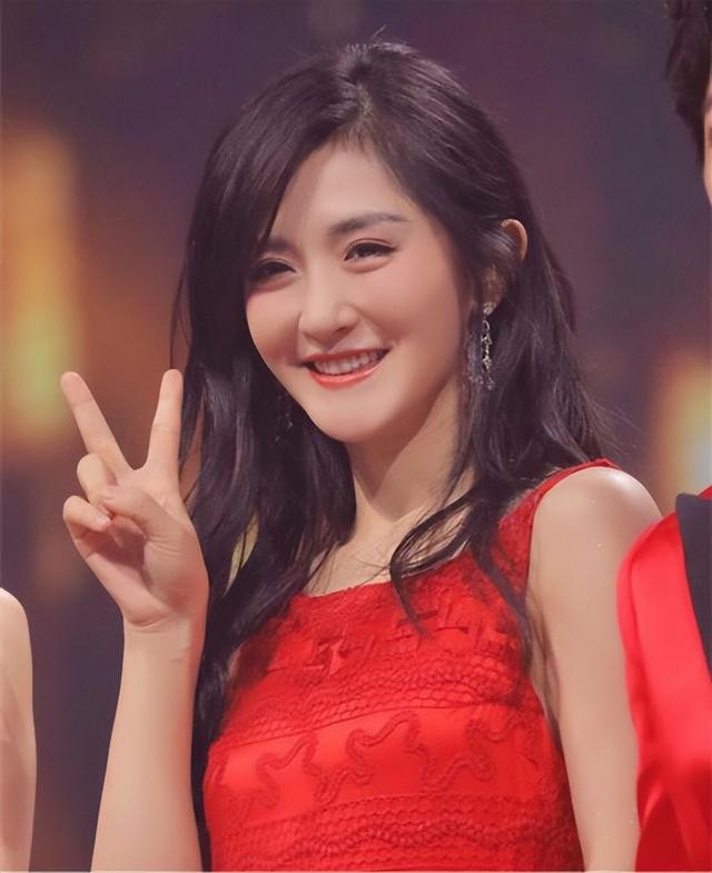 满江红|“不可一世”的谢娜，也走到了今天