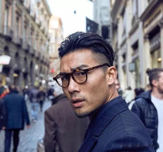 长裙 男人一定要尝试的4款《浴血黑帮》发型