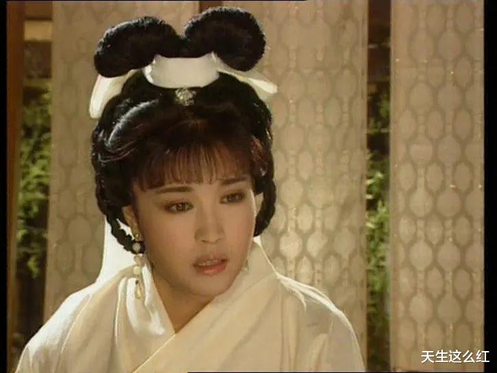 女演员纷纷“头顶违章建筑”,这么快就进入另一个极端!