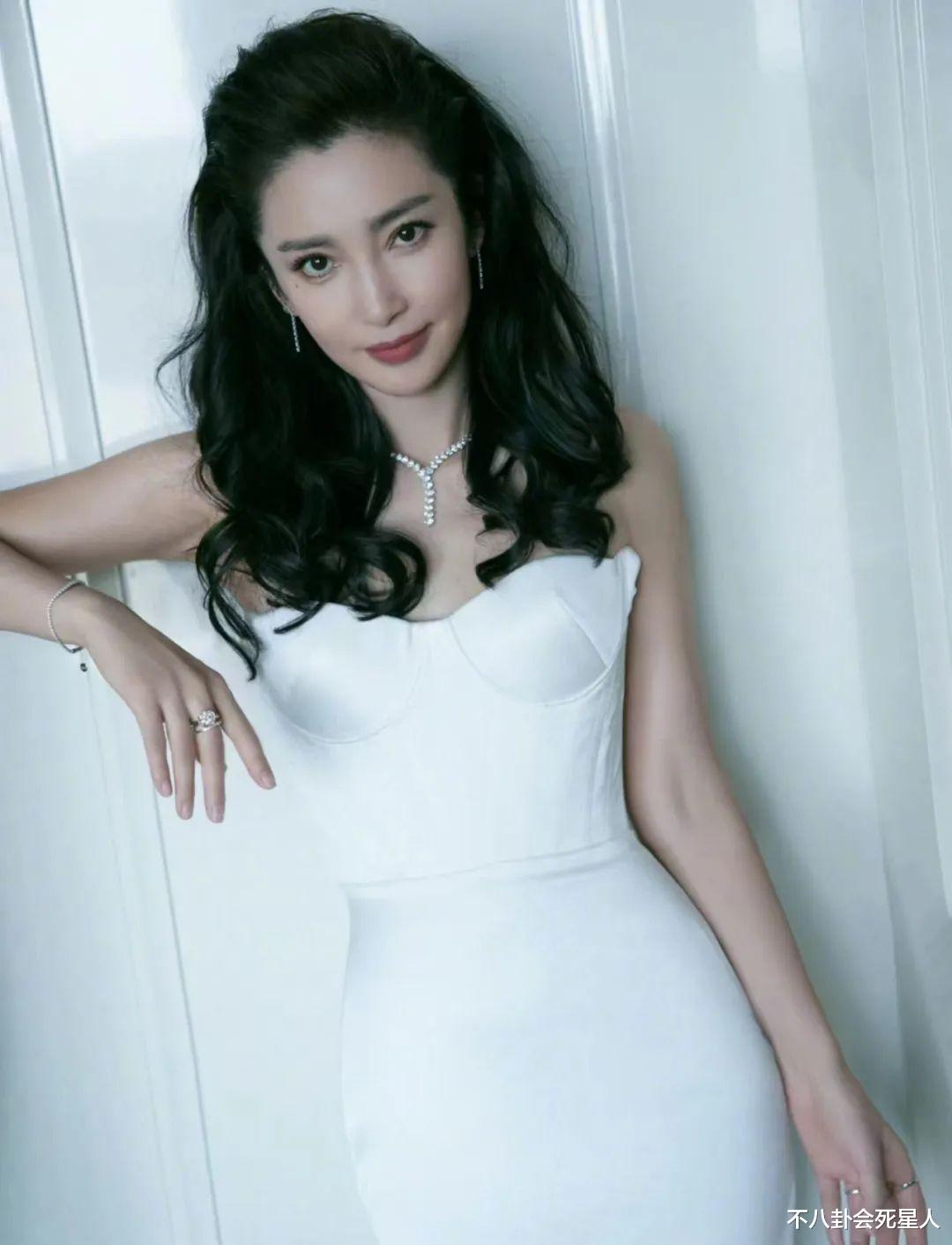 刘宇宁|又来8个瓜:多人运动、婚内出轨、吃窝边草、剧组夫妻,太混乱了