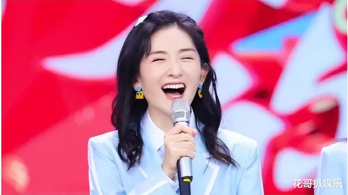 谢娜|谢娜综艺节目连线沈腾，重提当年他借钱不还一事，为了流量没下限