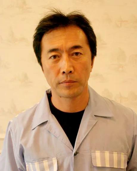 |演员郑晓宁:和女星萨日娜两小无猜,50岁当父亲,两度离婚有泪水