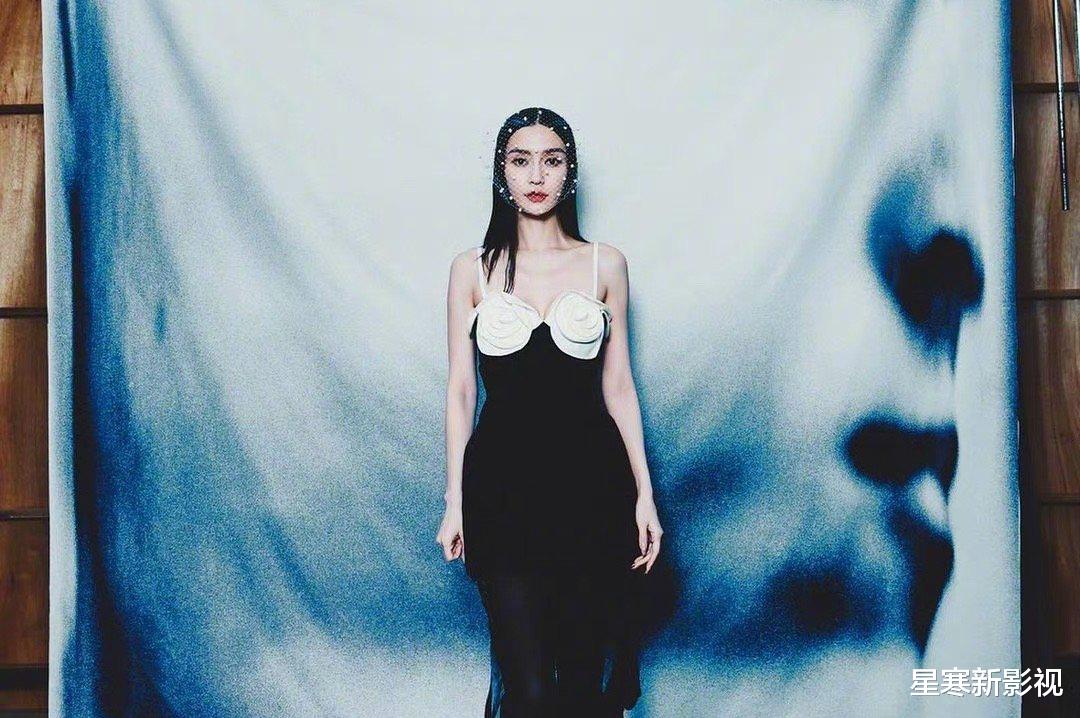 被全网禁言后，杨颖海外复出捞金，风格大变或彻底“放弃”内娱！