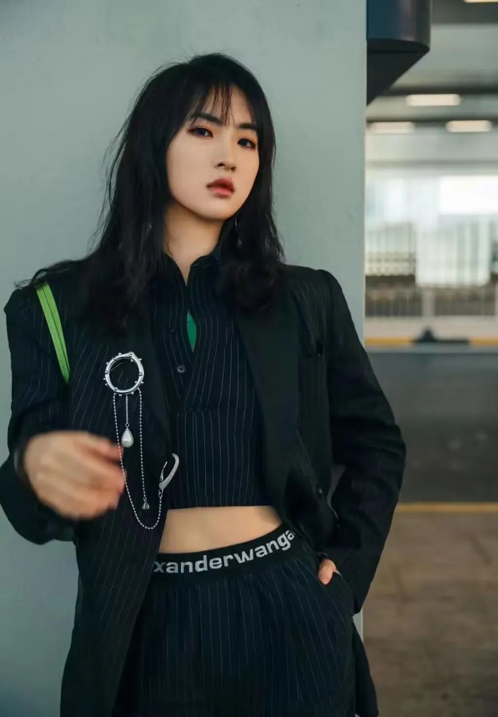 华为小公主姚安娜要退圈了,在娱乐圈混不下去了?