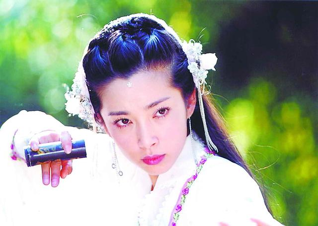 汤唯|这一次,许鞍华撕开了汤唯的“画皮”?