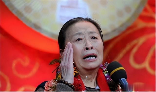 临终前不将遗产留给儿子,却托付给了胡歌,张少华为何这样做?