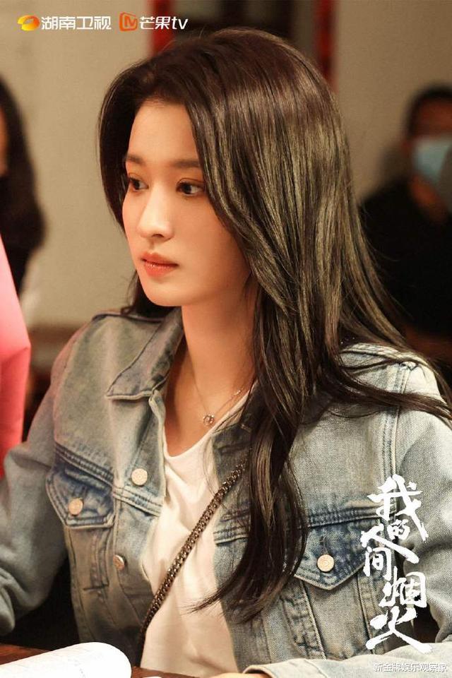 王楚然方深夜回应4大争议，没耍大牌没抢角，偷别人名字更属不实