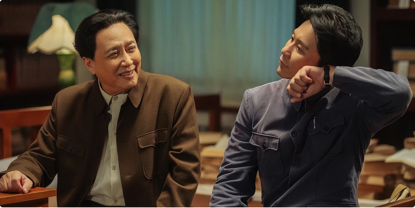 首日票房仅19.3万，离开了吴京，他成了烂片王