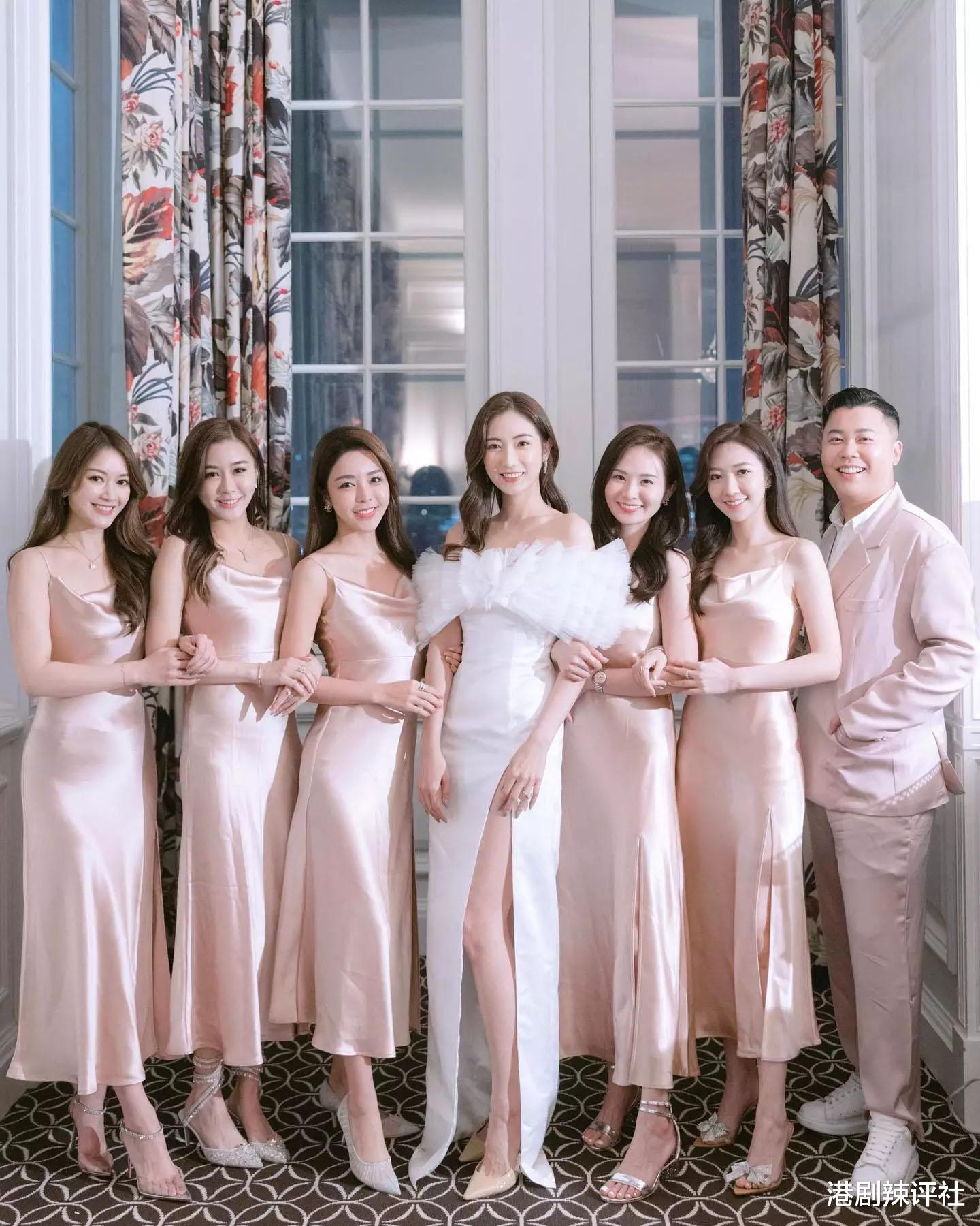 拜金港姐如愿嫁入豪门!与圈外老公拍拖七年,浑身金器富贵逼人