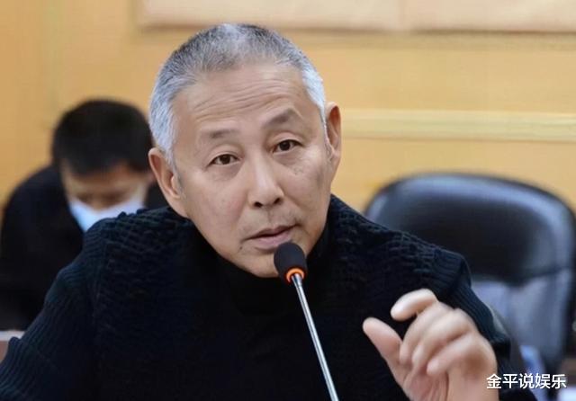 陈道明|“老戏骨”陈道明也整容？下巴又尖又翘，脸肿不自然疑似还没恢复