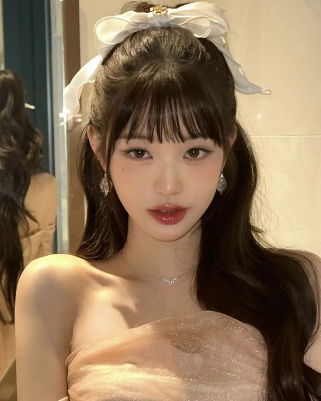 GQ盛典上大杀四方的杨幂和李一桐,原来共享一颗回春丹?