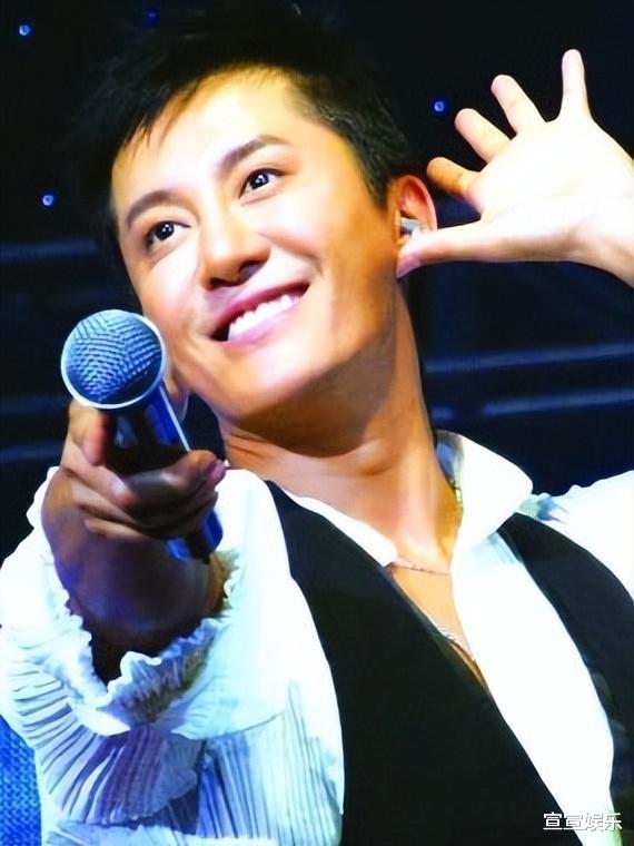 春晚|他N次上春晚，作死入狱，今54岁无人理会，往日老搭档也断绝联系