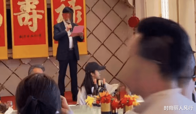 汤唯|汤唯高调为爸爸办80大寿显孝心!女婿卖力鼓掌,女儿韩国长相超萌