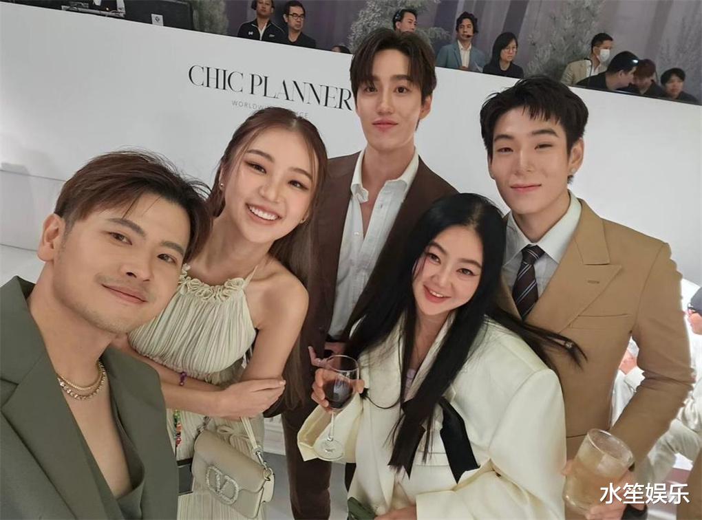 泰娱明星婚礼天花板！Mark和Kim举办泰国婚礼，半个泰娱圈都去了