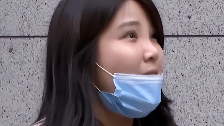 女子月薪17万，突然遭老板开除，老板：“她工资比我都高”！