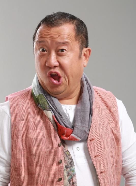 曾志伟“隐秘癖好”被女儿曝光!网友:太过肮脏