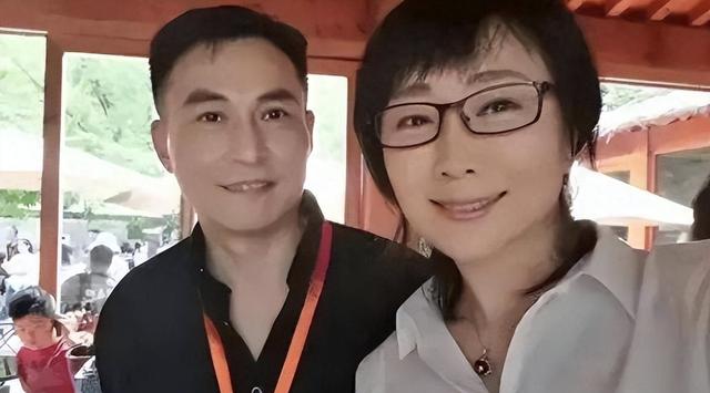 演员杨俊勇：五年内接连丧父丧母又丧妻，57岁去世，留下孤苦儿子