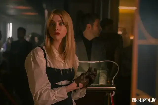 血腥、尺度、暴力,这部剧碾压今年所有美剧,网友说:污出天际线